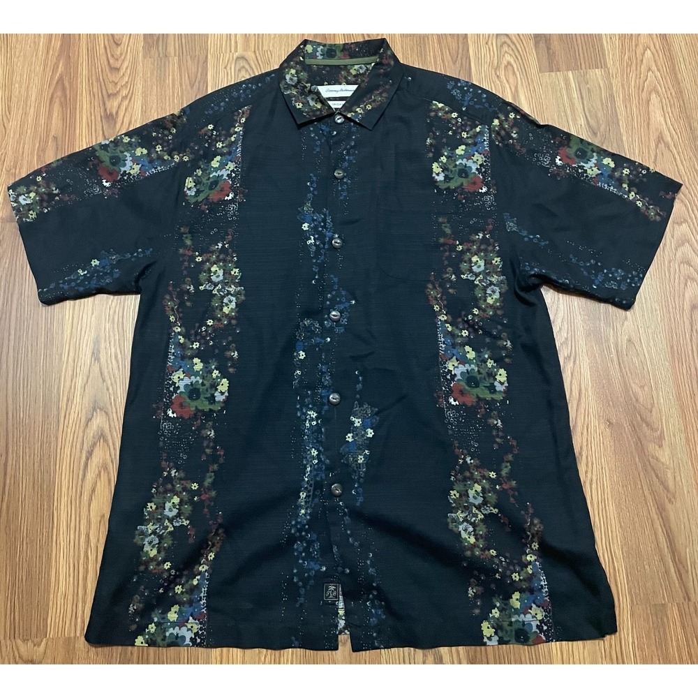 Tommy Bahama Shirt Mens Medium Original Fit Silk Floral Button Front